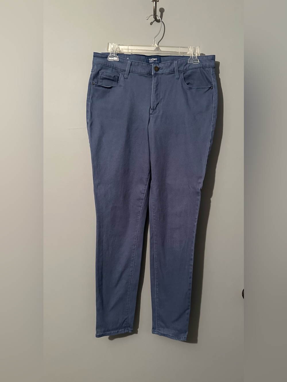 Old Navy Mid-Rise Rockstar Skinny Jeans in Blue - Women’s size 12